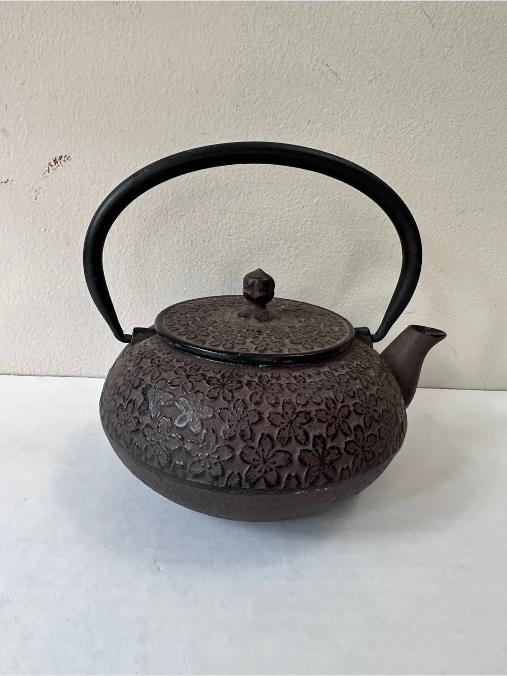 Vintage Japanese Nambu Tekki Cast Iron Tetsubin Teapot Cherry Blossom Sakura